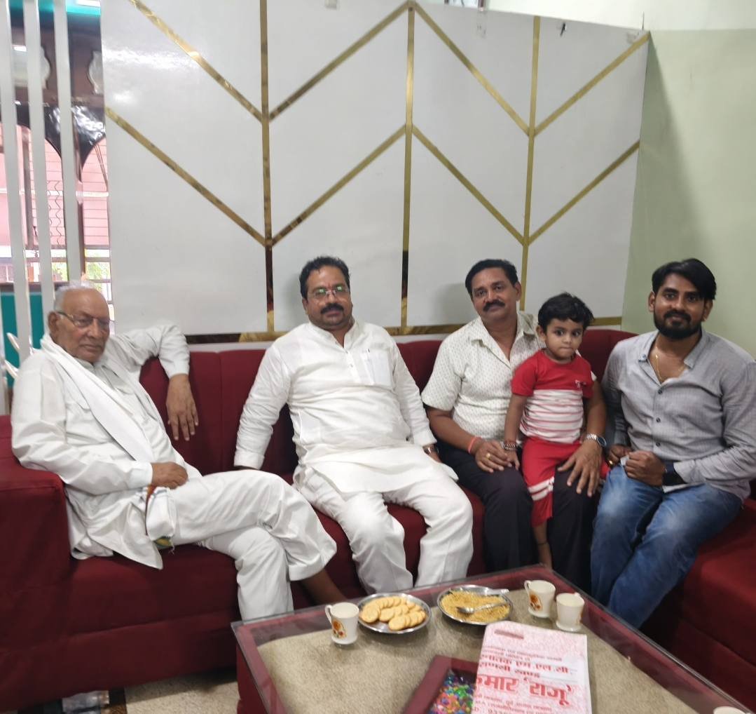 युवा अधिवक्ता संवाद